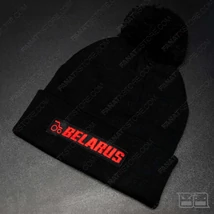 Szín: Fekete - Bojtos téli sapka Belarus MTZ traktoros