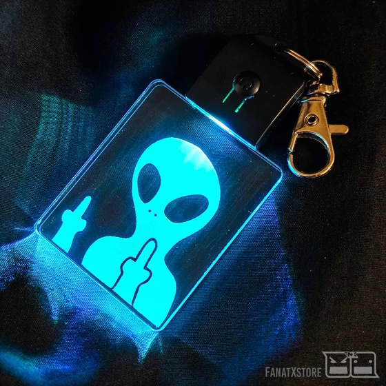 FUCK ALIEN led világítós kulcstartó FanatXstore